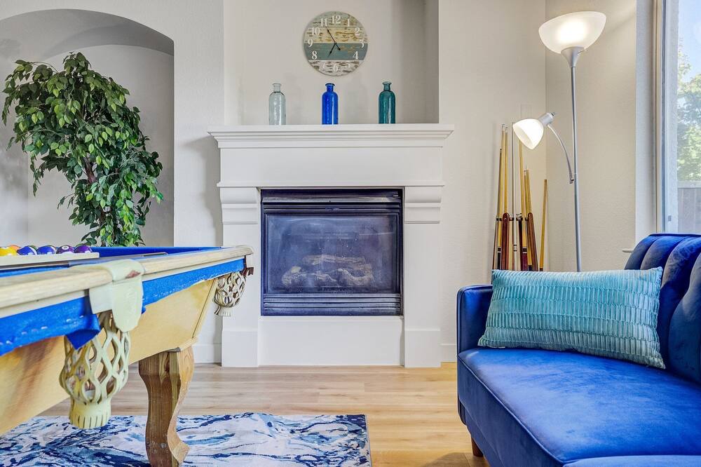 Photo of Livingroom in Antioch