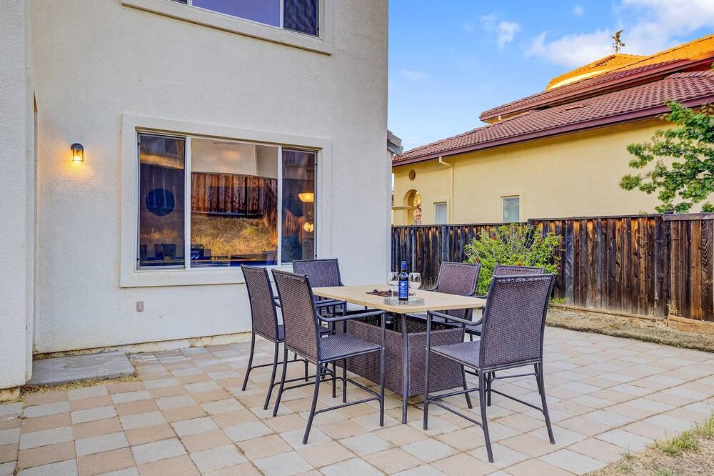 Photo of Patio Balcony in Antioch