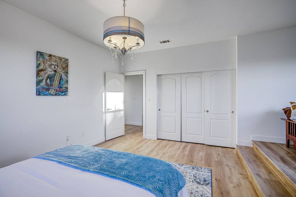 Photo of Bedroom in Antioch