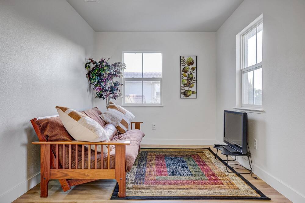 Photo of Livingroom in Antioch
