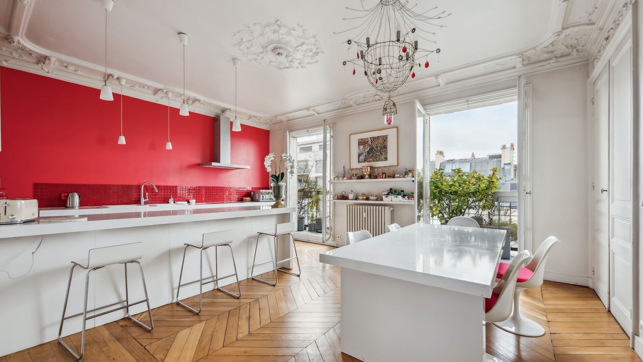 Photo of Kitchen in Quartier de la Plaine-de-Monceaux