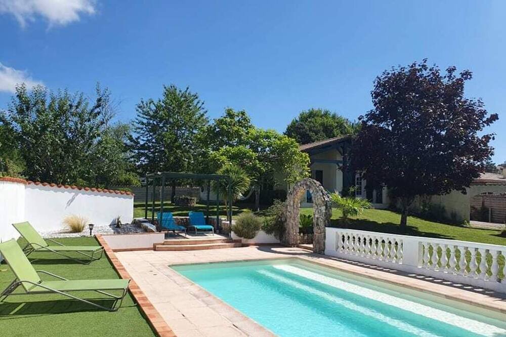 Photo of Outdoor in Escassefort