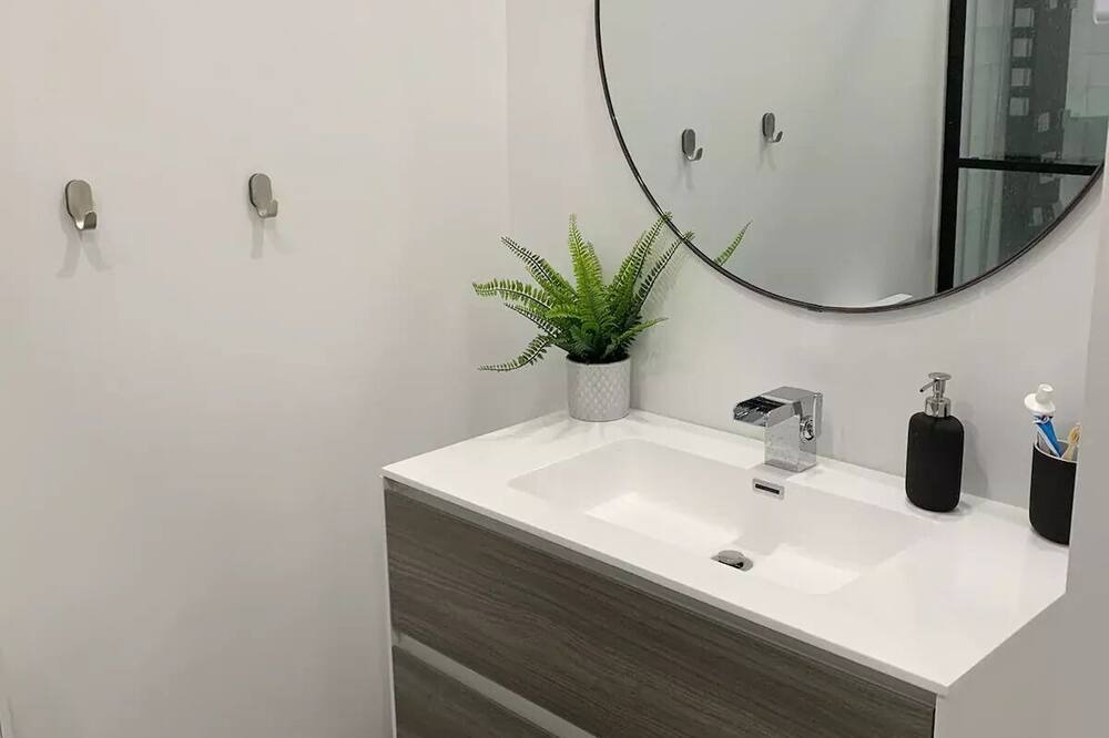 Photo of Bathroom in Saint-David-de-Falardeau