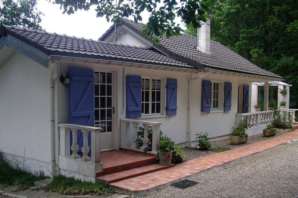 Photo of Outdoor in Saint-Firmin-des-Bois