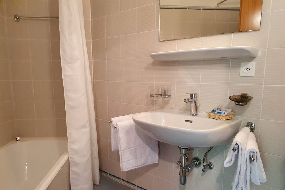 Photo of Bathroom in Bogno