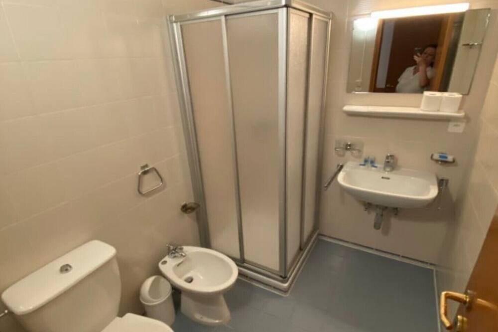 Photo of Bathroom in Bogno