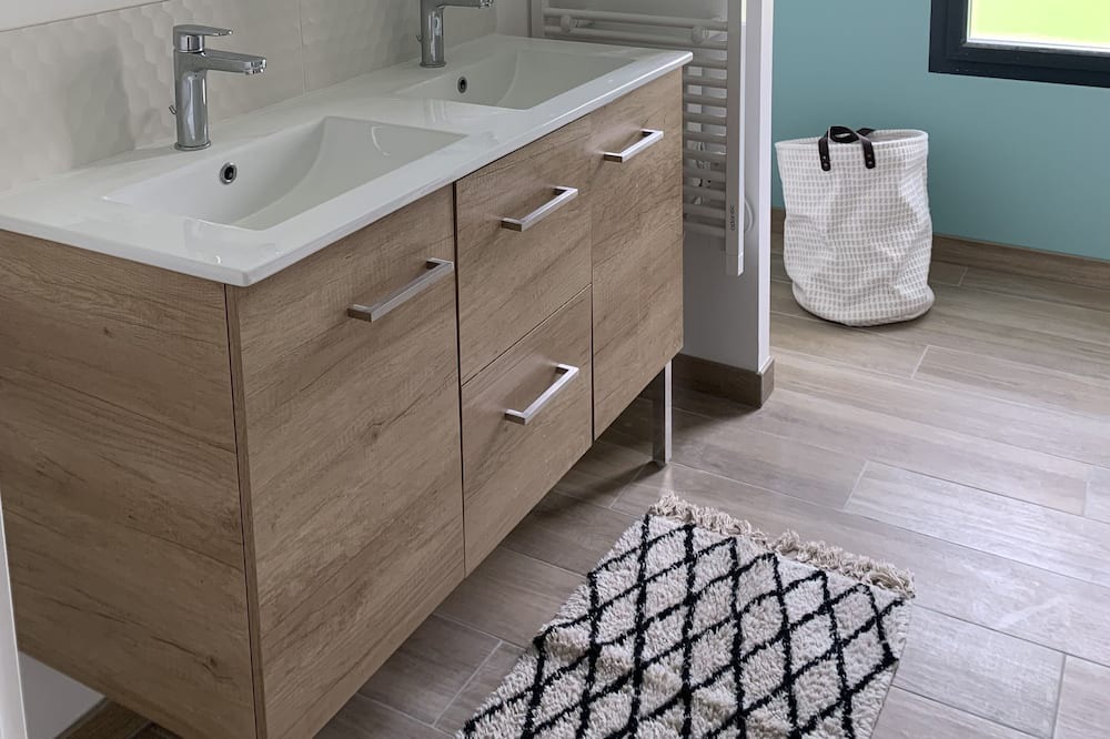 Photo of Bathroom in Nomdieu