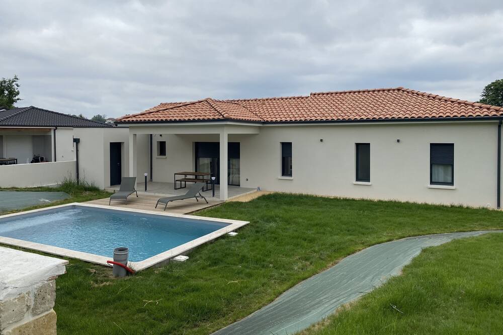 Photo of Outdoor in Nomdieu
