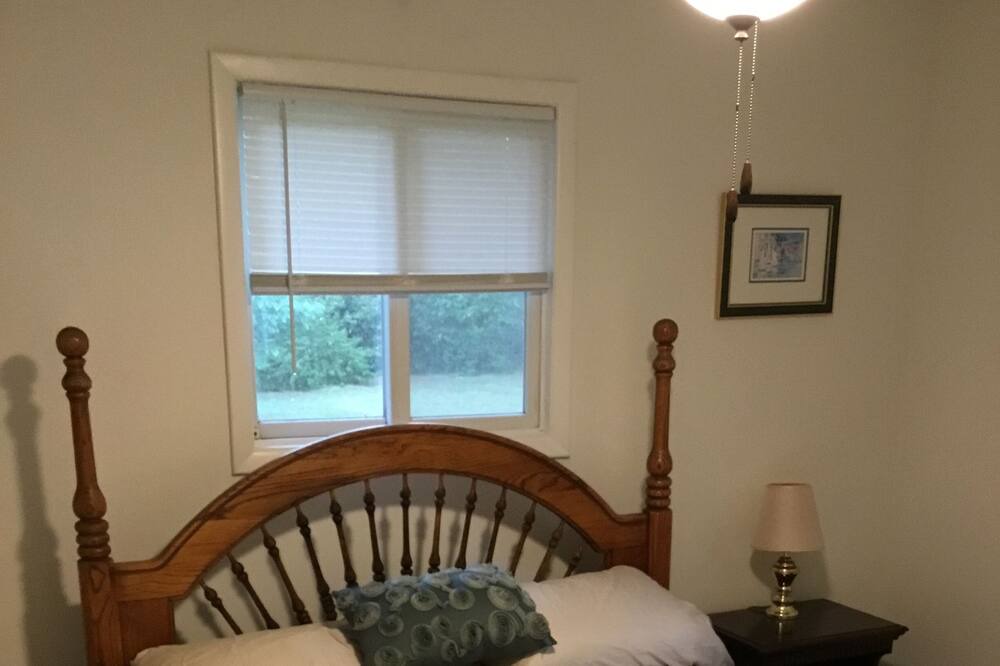 Photo of Bedroom in Riverside