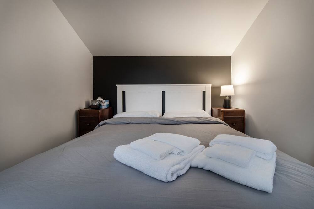 Photo of Bedroom in Baie-St-Paul