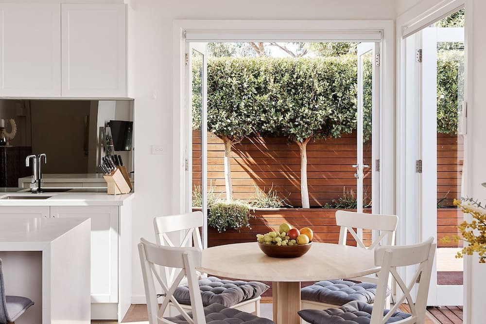 Photo of Others in Sandringham