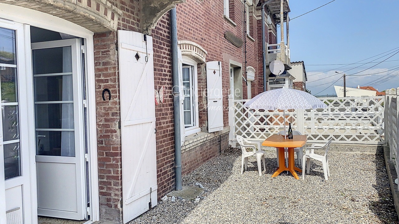 Photo of Outdoor in Woignarue