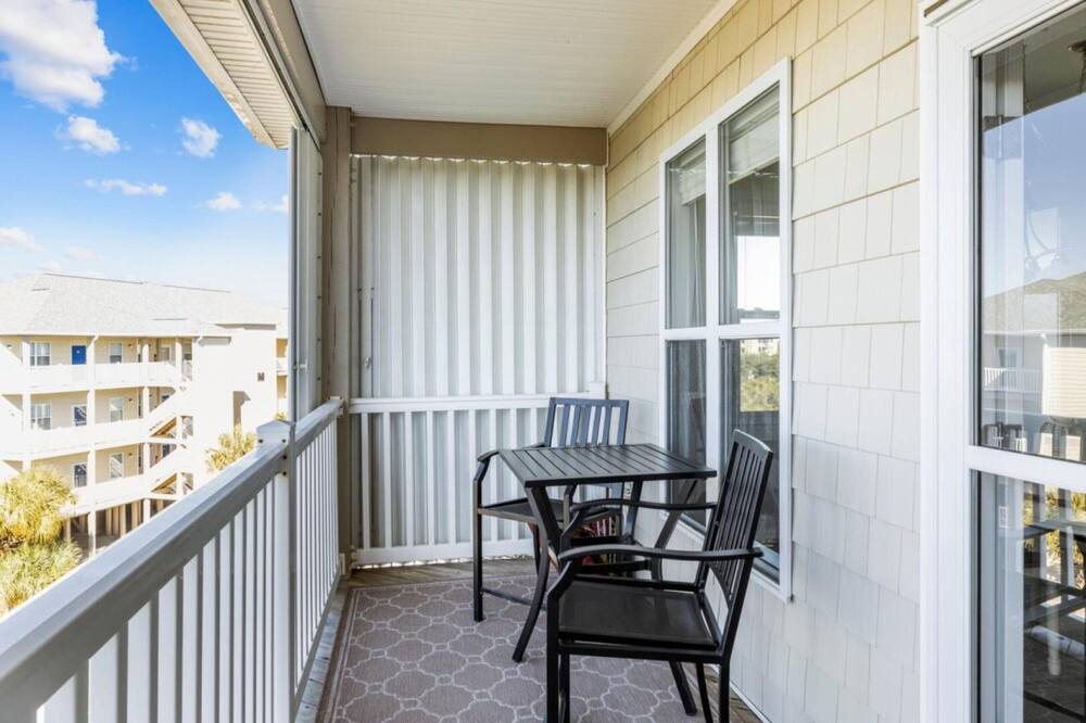 Photo of Patio Balcony in Indian Beach