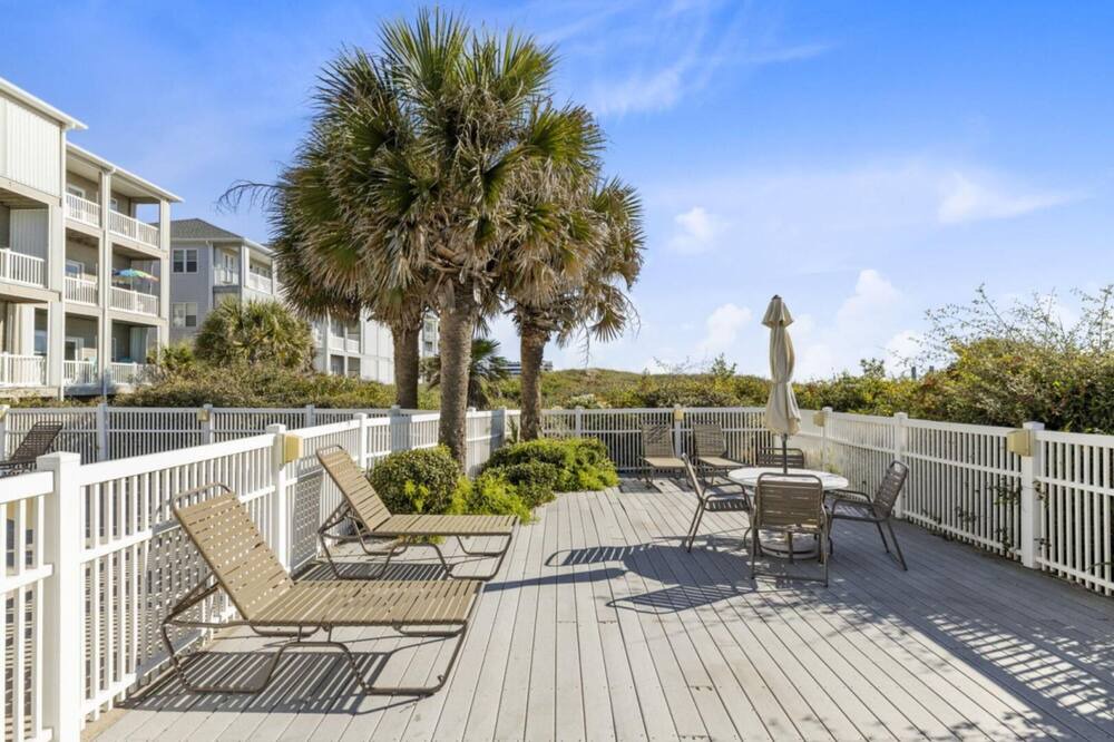 Photo of Patio Balcony in Indian Beach