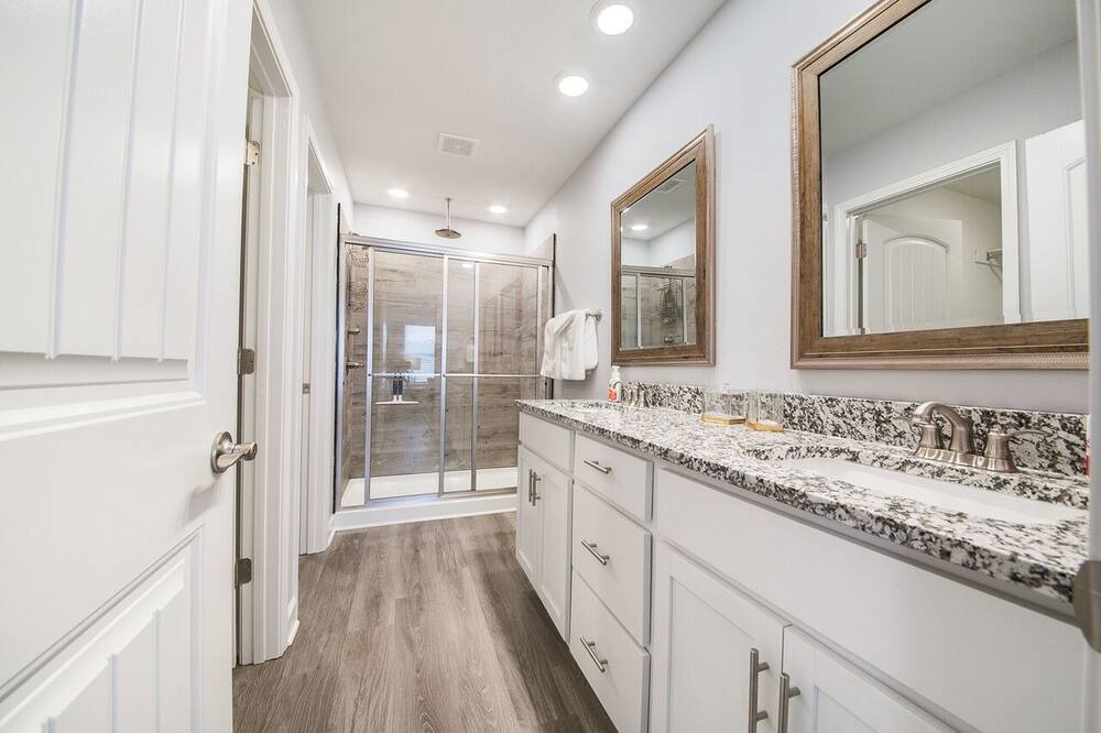 Photo of Bathroom in Ward