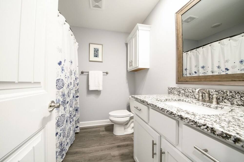 Photo of Bathroom in Ward