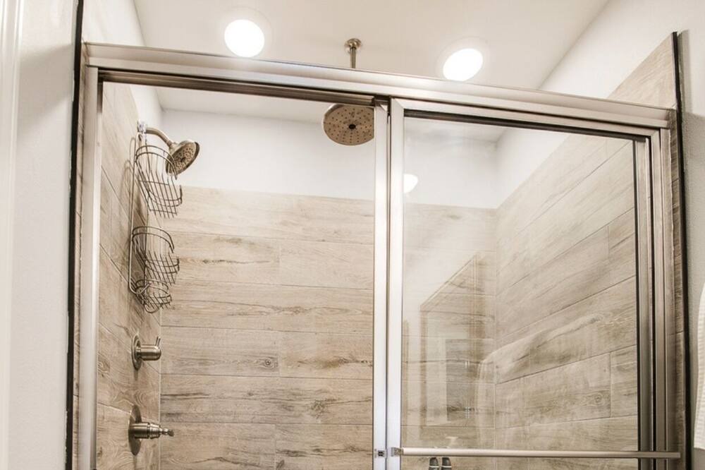 Photo of Bathroom in Ward