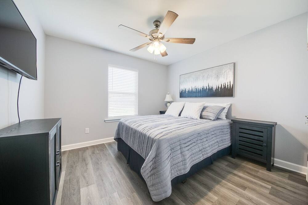 Photo of Bedroom in Ward
