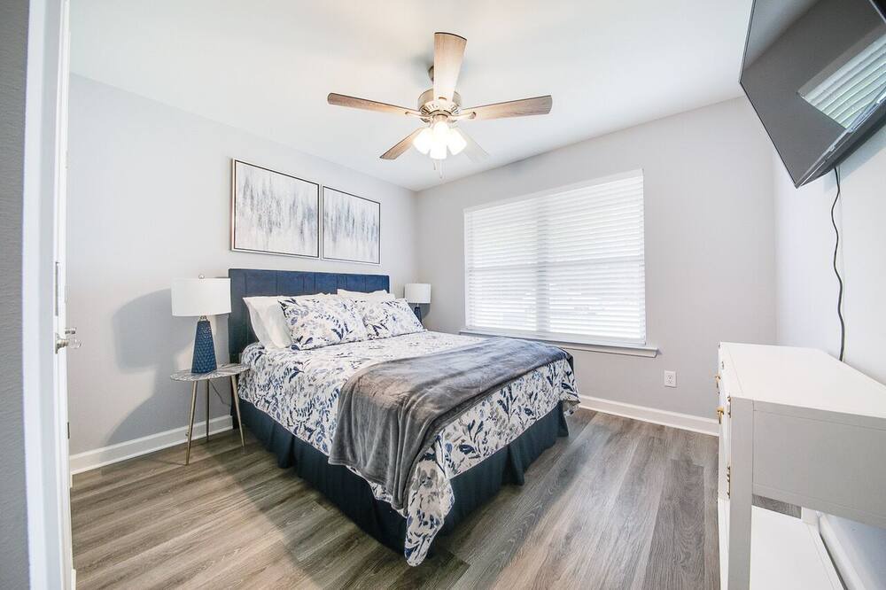 Photo of Bedroom in Ward