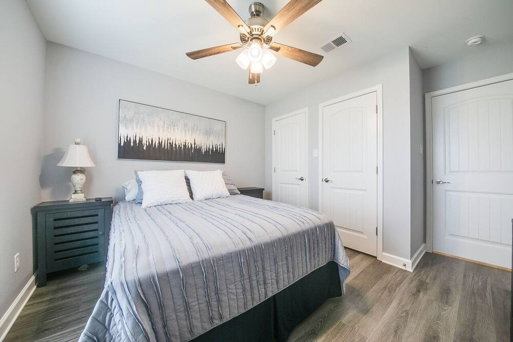 Photo of Bedroom in Ward