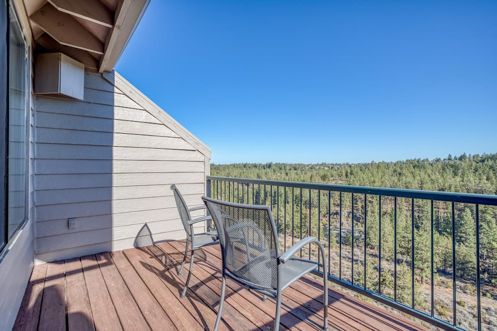 Photo of Outdoor in Century West