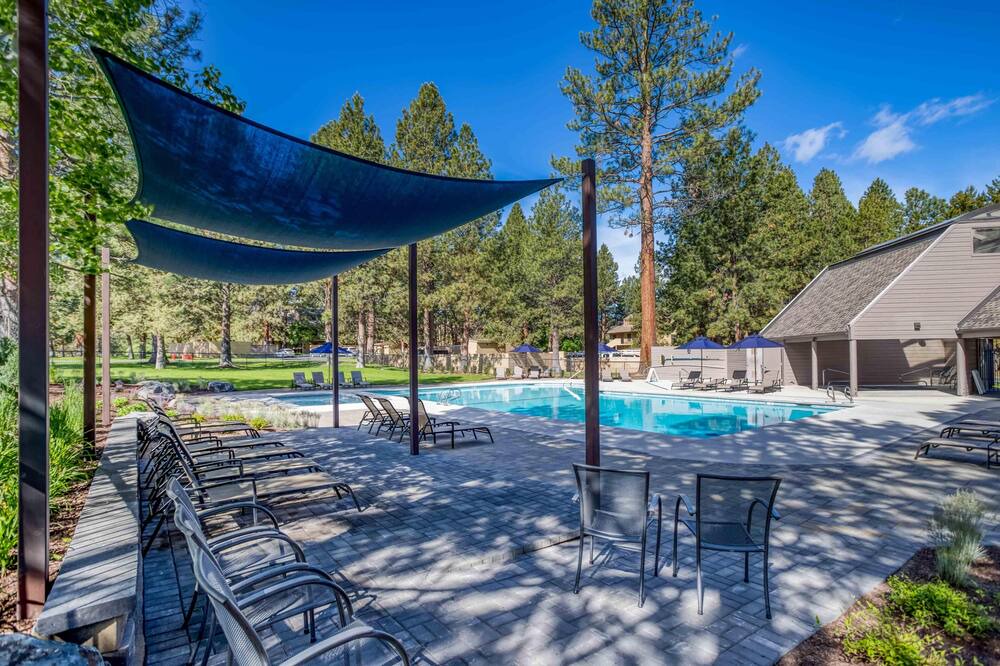 Photo of Outdoor in Century West