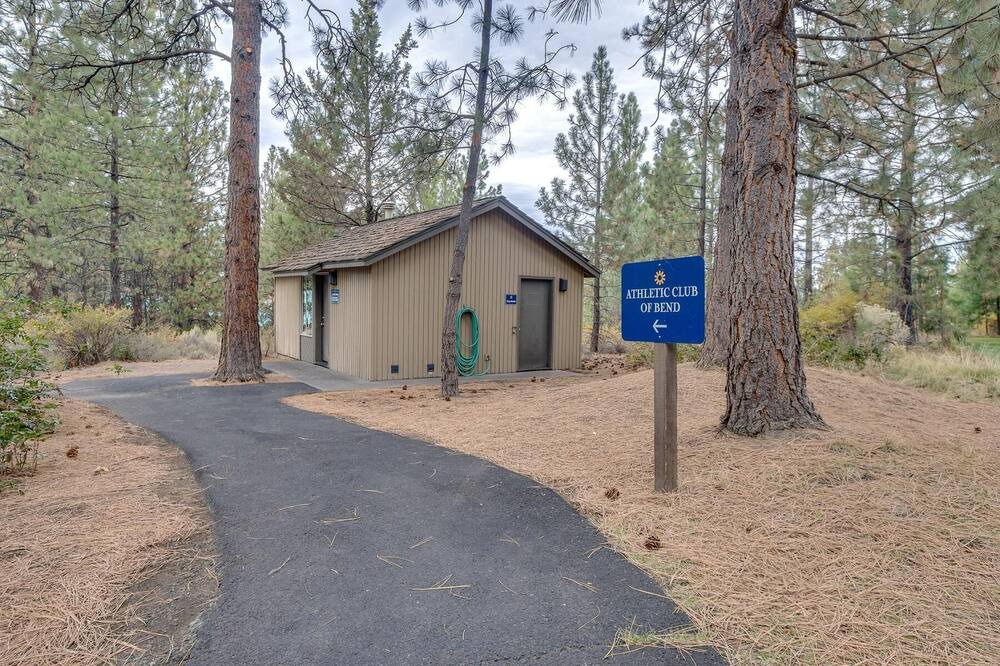Photo of Outdoor in Century West