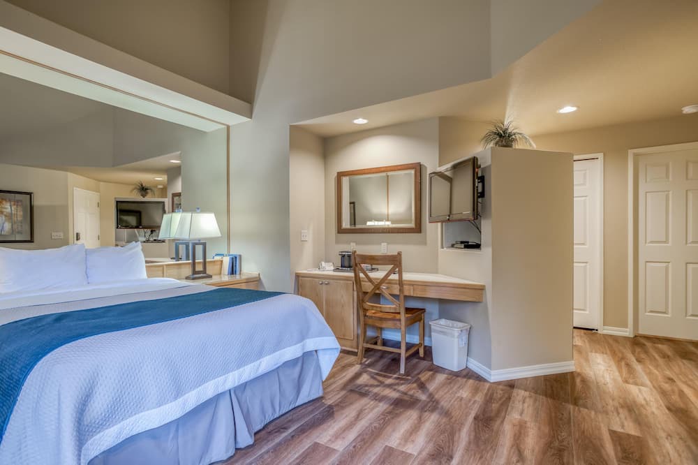 Photo of Bedroom in Century West