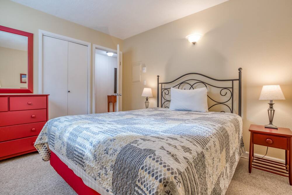 Photo of Bedroom in RiverWild