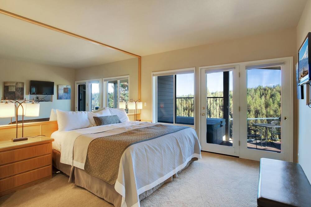 Photo of Bedroom in Sagewood