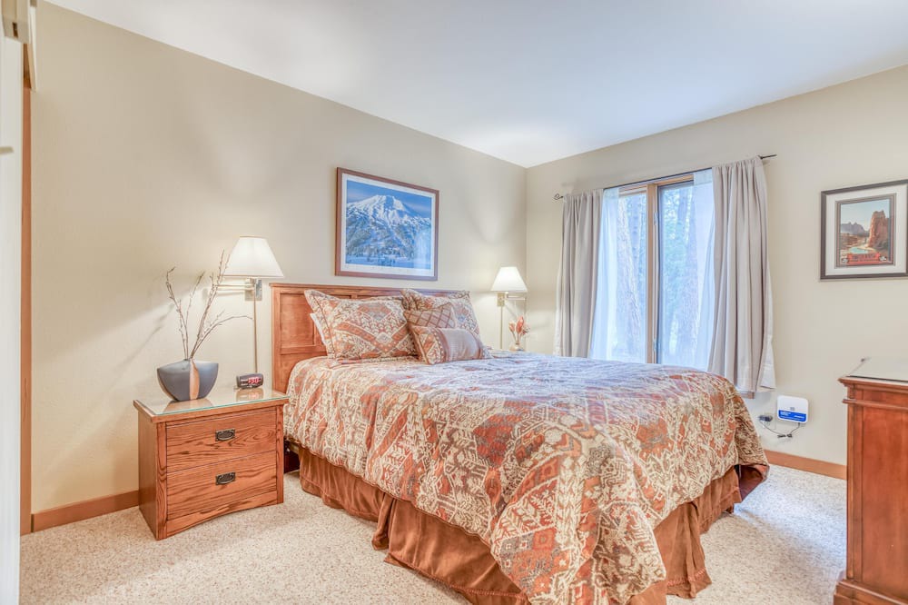 Photo of Bedroom in Southwest Bend