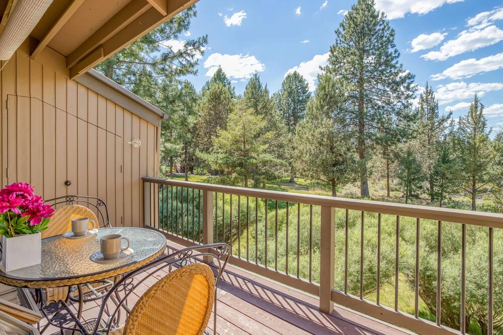 Photo of Outdoor in Century West