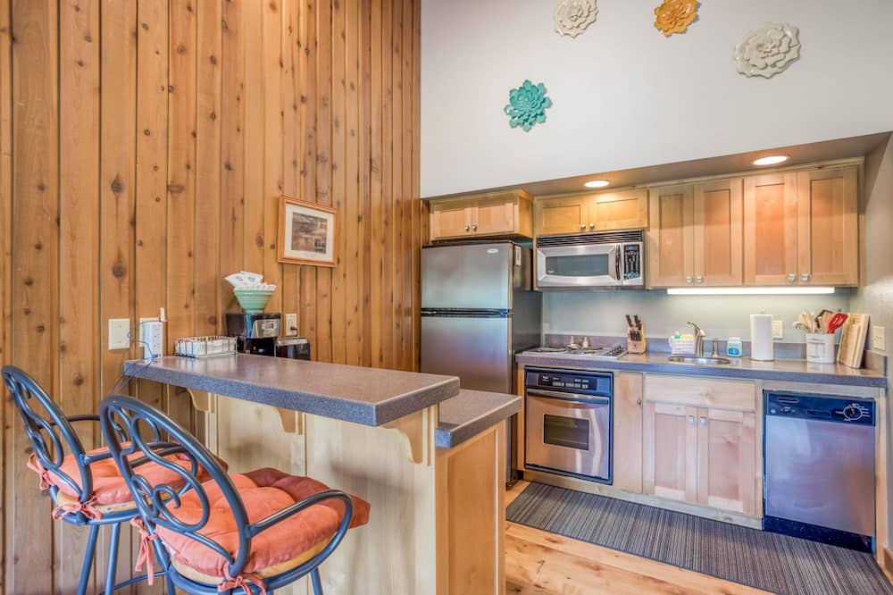 Photo of Kitchen in Century West