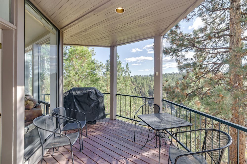 Photo of Patio Balcony in Sagewood
