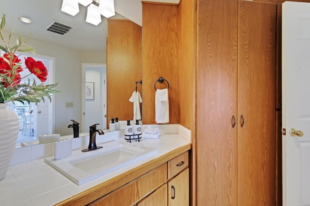 Photo of Bathroom in Century West