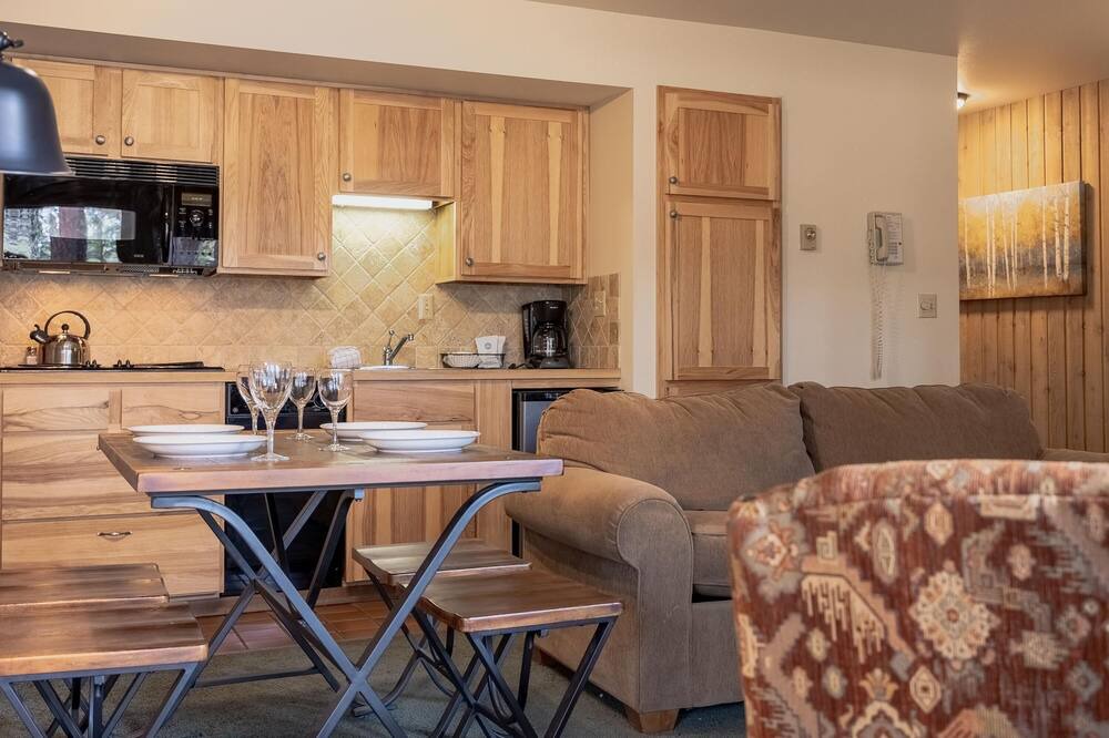 Photo of Others in Sagewood