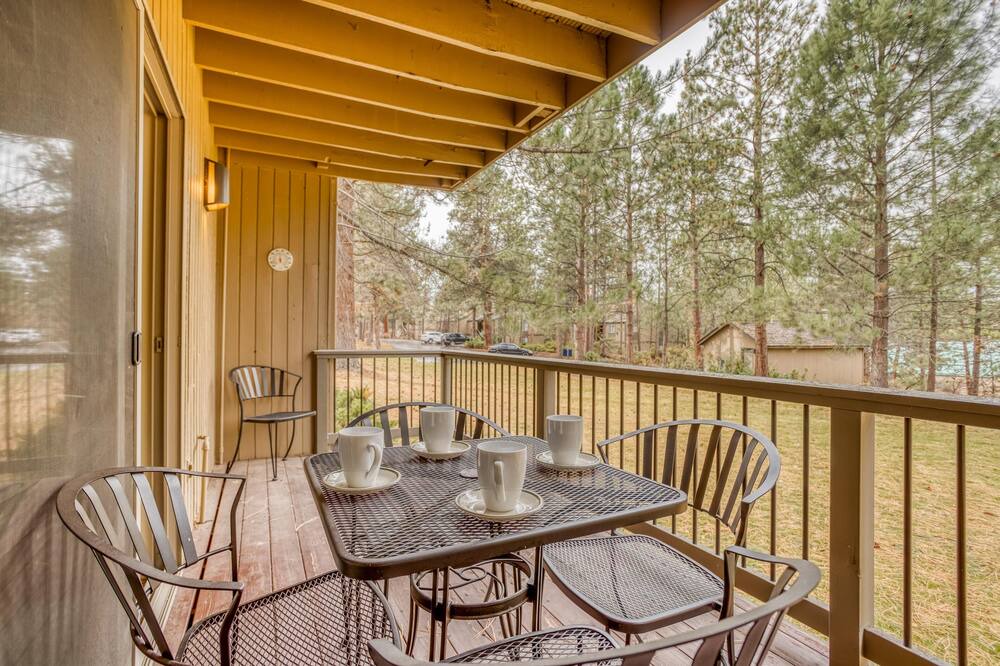 Photo of Patio Balcony in Sagewood