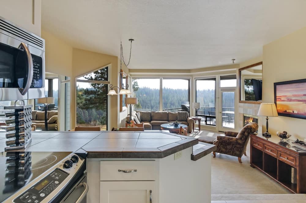 Photo of Kitchen in Century West