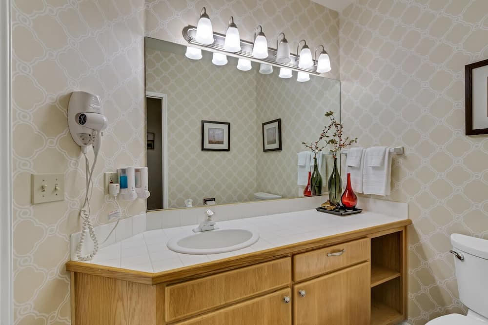 Photo of Bathroom in Century West