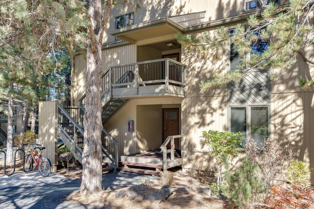 Photo of Outdoor in Century West