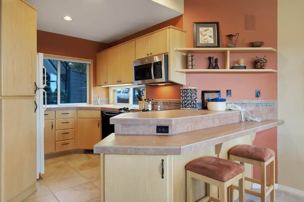 Photo of Kitchen in Sagewood