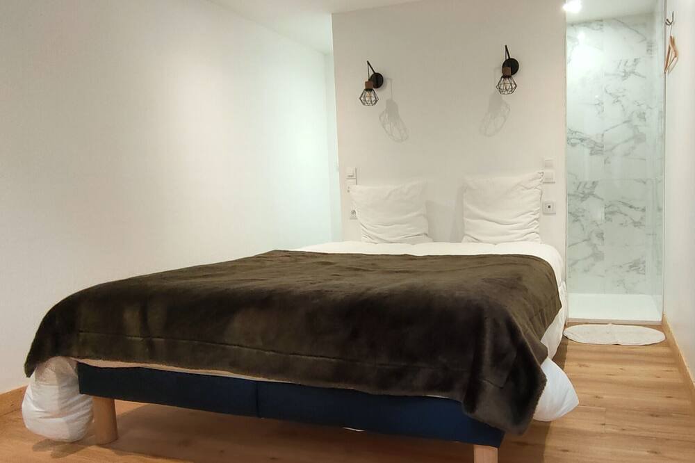 Photo of Bedroom in Talmas