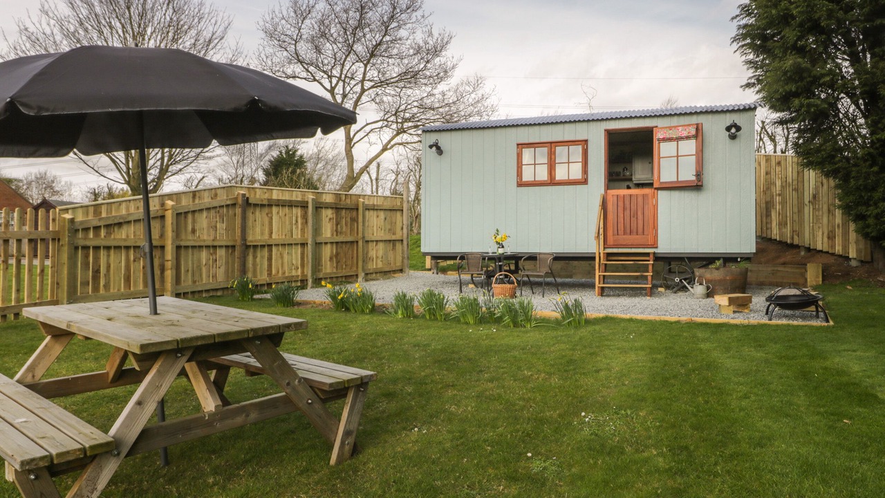 Photo of Others in Cottingham