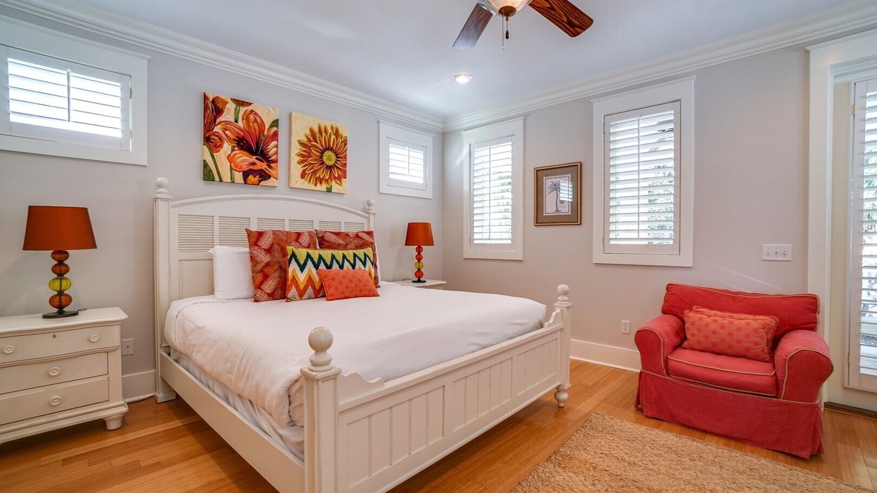 Photo of Outdoor in Sunnyside