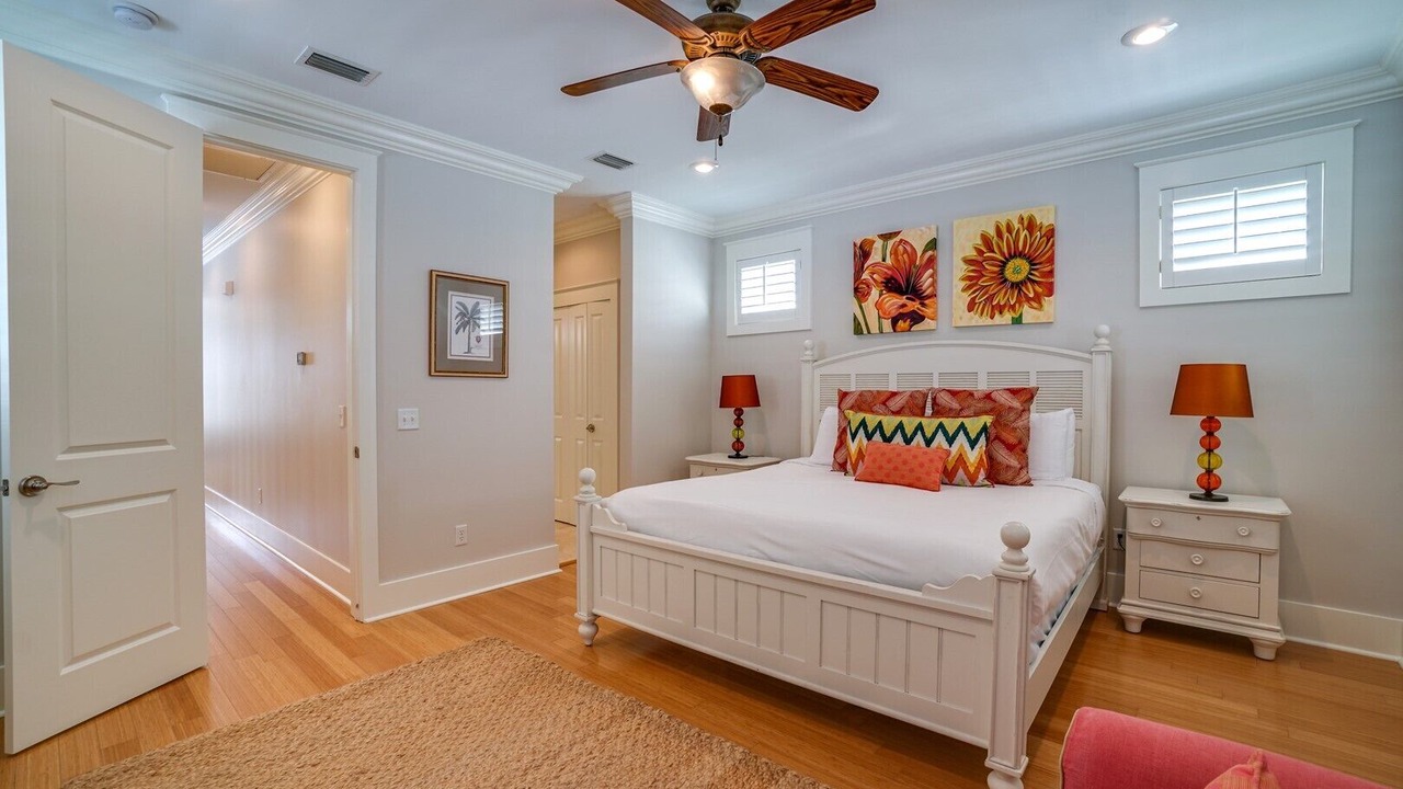 Photo of Outdoor in Sunnyside