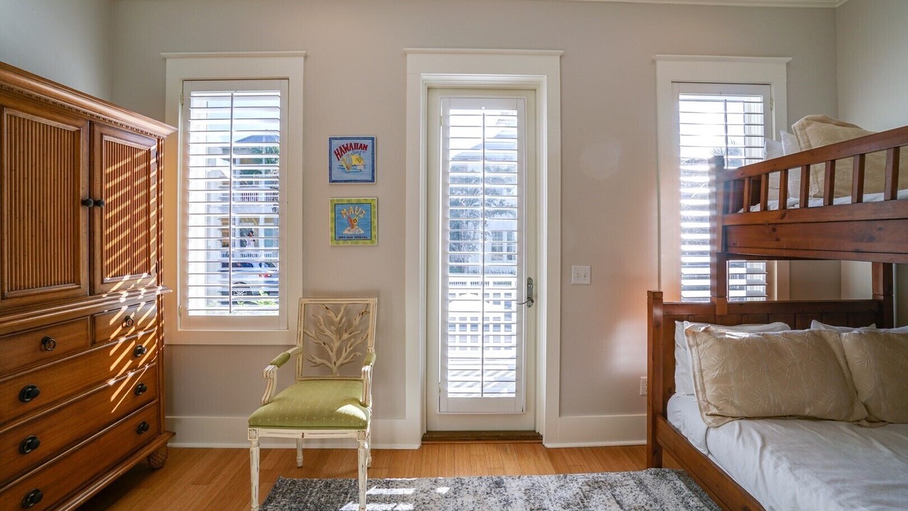 Photo of Outdoor in Sunnyside