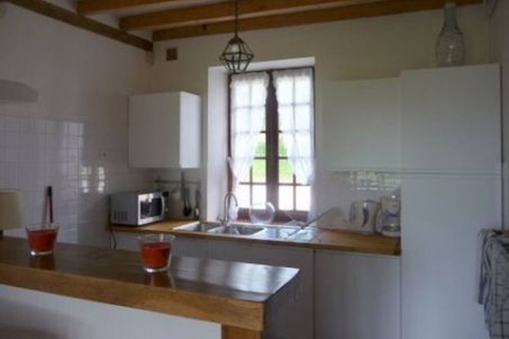 Photo of Kitchen in Paulnay