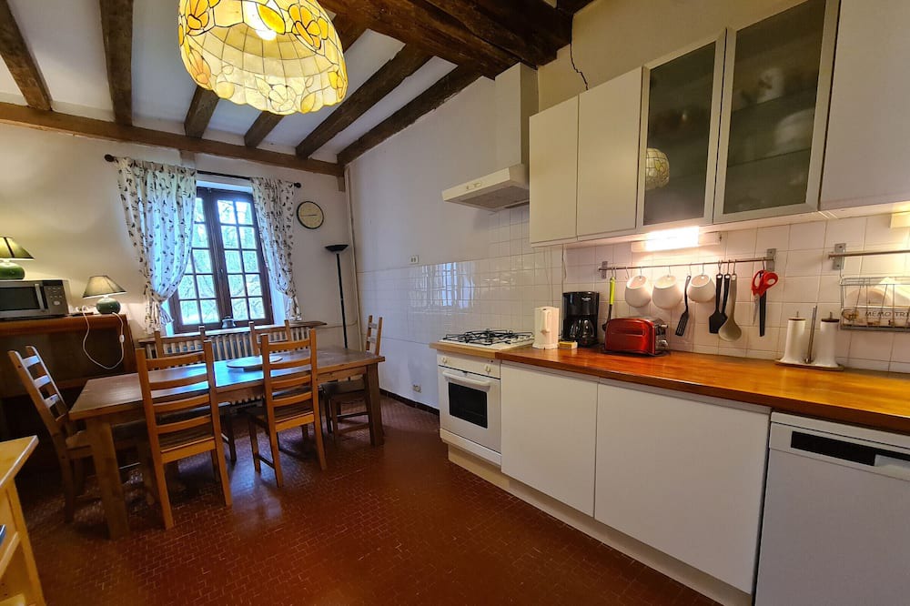 Photo of Kitchen in Paulnay