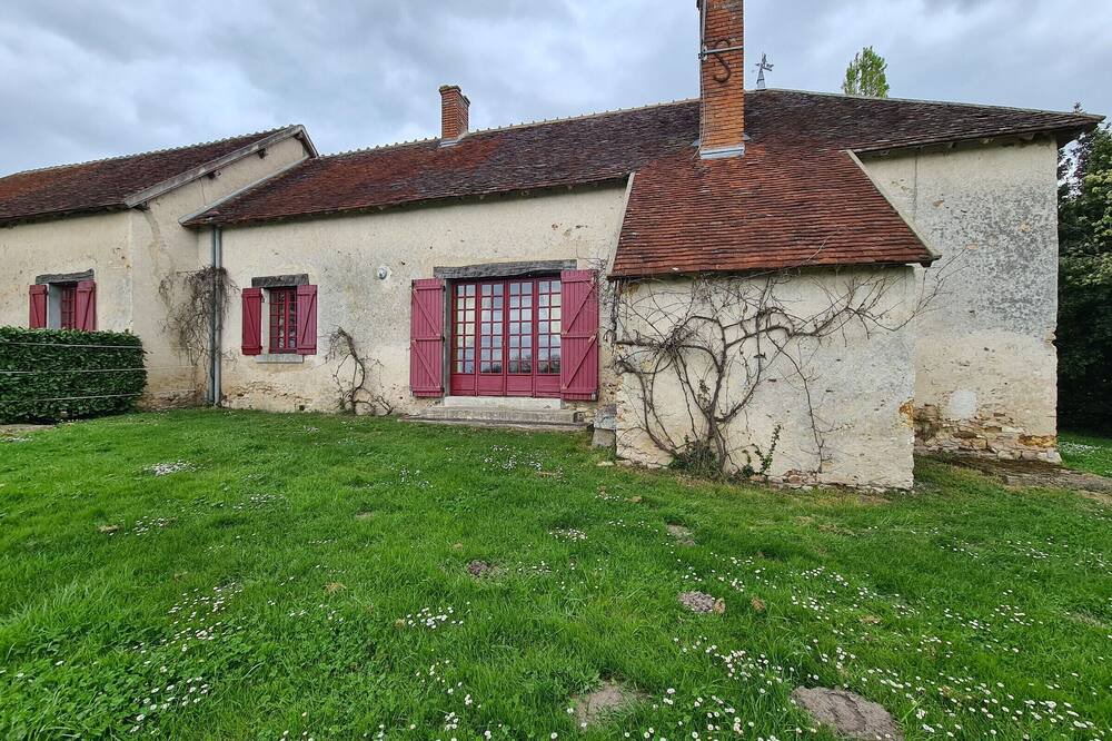 Photo of Outdoor in Paulnay