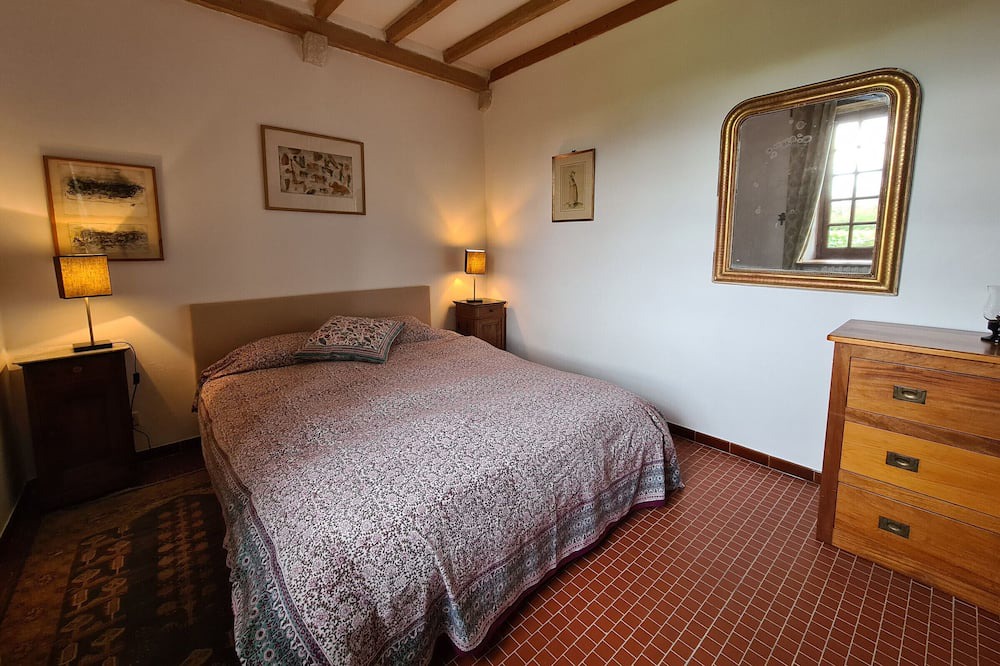 Photo of Bedroom in Paulnay